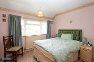 Bedroom- click for photo gallery